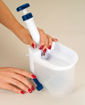 Εικόνα για Καθαριστήρας Βύσσινου και Ελιάς με Δοχείο και Μοχλό Πλαστικός Metaltex 250660