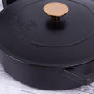 Εικόνα για Ρηχή Κατσαρόλα Από Χυτοσίδηρο Με Επίστρωση Εμαγιέ 26 εκ. Black Royal Collection BH-6493 Berlinger Haus