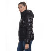 Εικόνα για Γυναικείο κοντό μπουφάν με αποσπώμενη κουκούλα Biston fashion Μαύρο 44-101-064