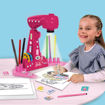 Εικόνα για Σχολή Ζωγραφικής με Προτζέκτορα LED Barbie 32 Εικόνες – Lisciani 114078 (5+ Ετών)